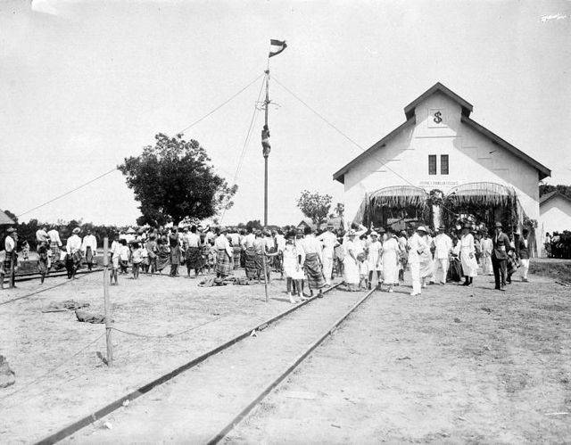 Kereta Api Sulawesi Tahun 1922